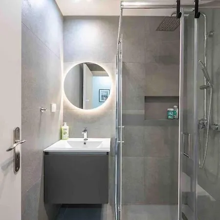 Cozy Apartment In A New Building Apartment 4 Piraeus Exterior photo