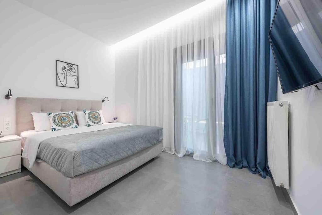 Cozy In A New Building 4 *