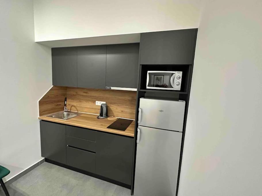Apartment Cozy In A New Building 4