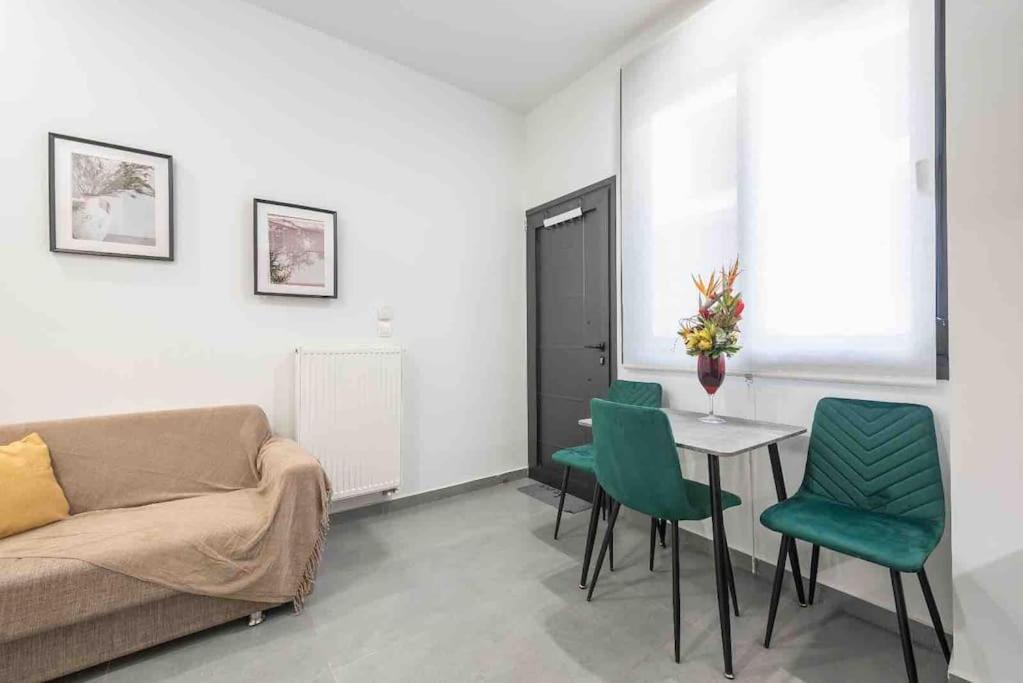 Appartement Cozy In A New Building 4 *